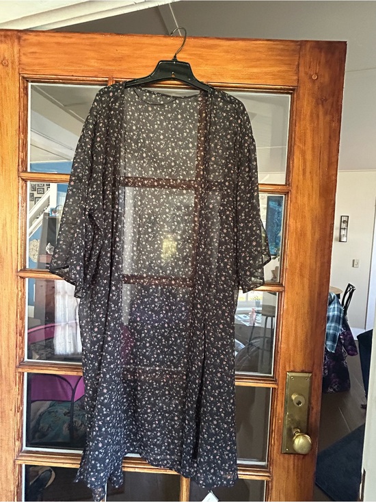 Lucky Brand Tops - Lucky Brand Black Floral Print kimono/duster with Pink and Green Accents